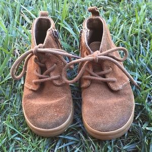 Gap Brown Suede Toddler Chukka Boots